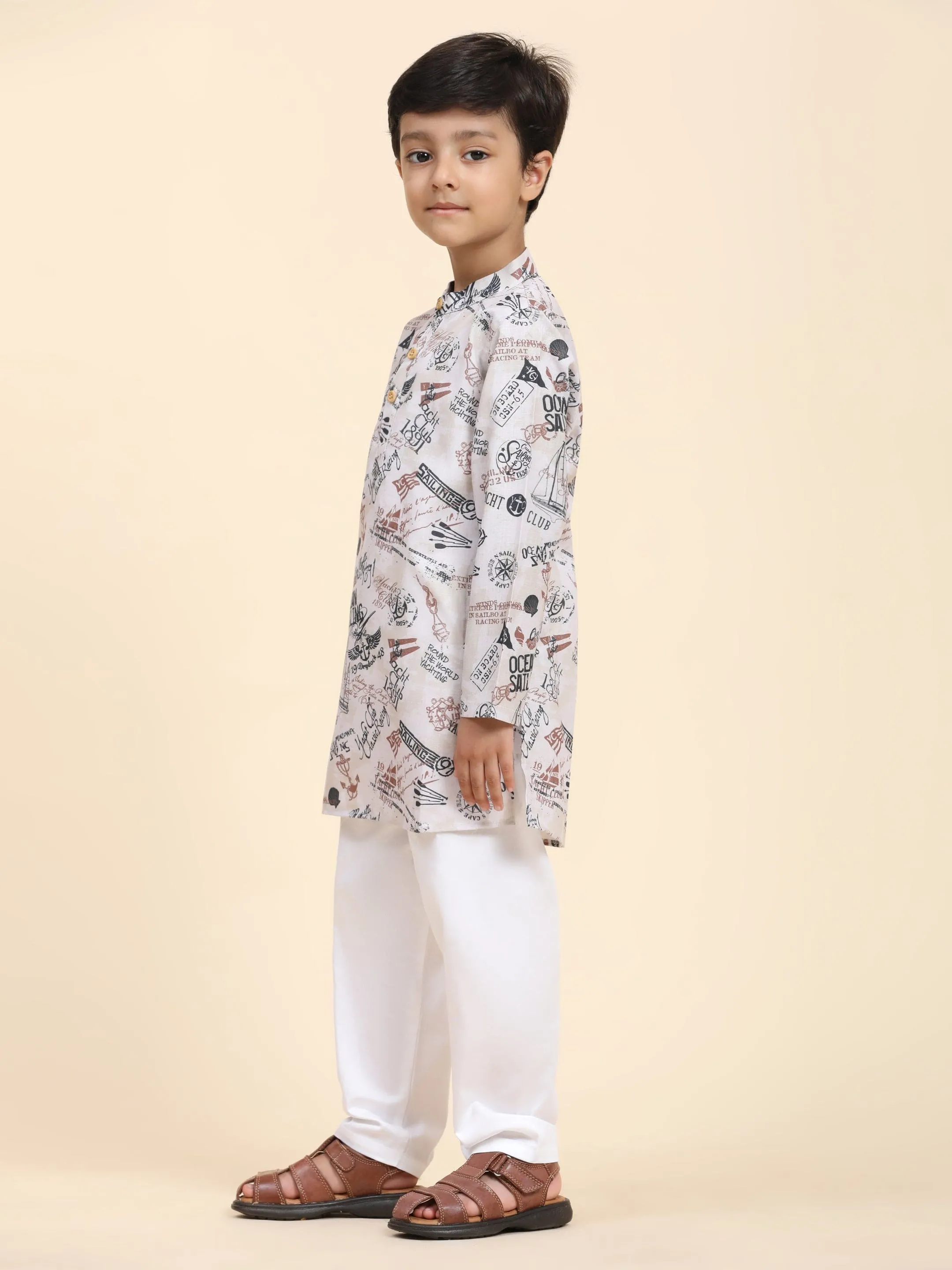 Boat Print Vestiario's Blend Linen Kurta Pajama Set