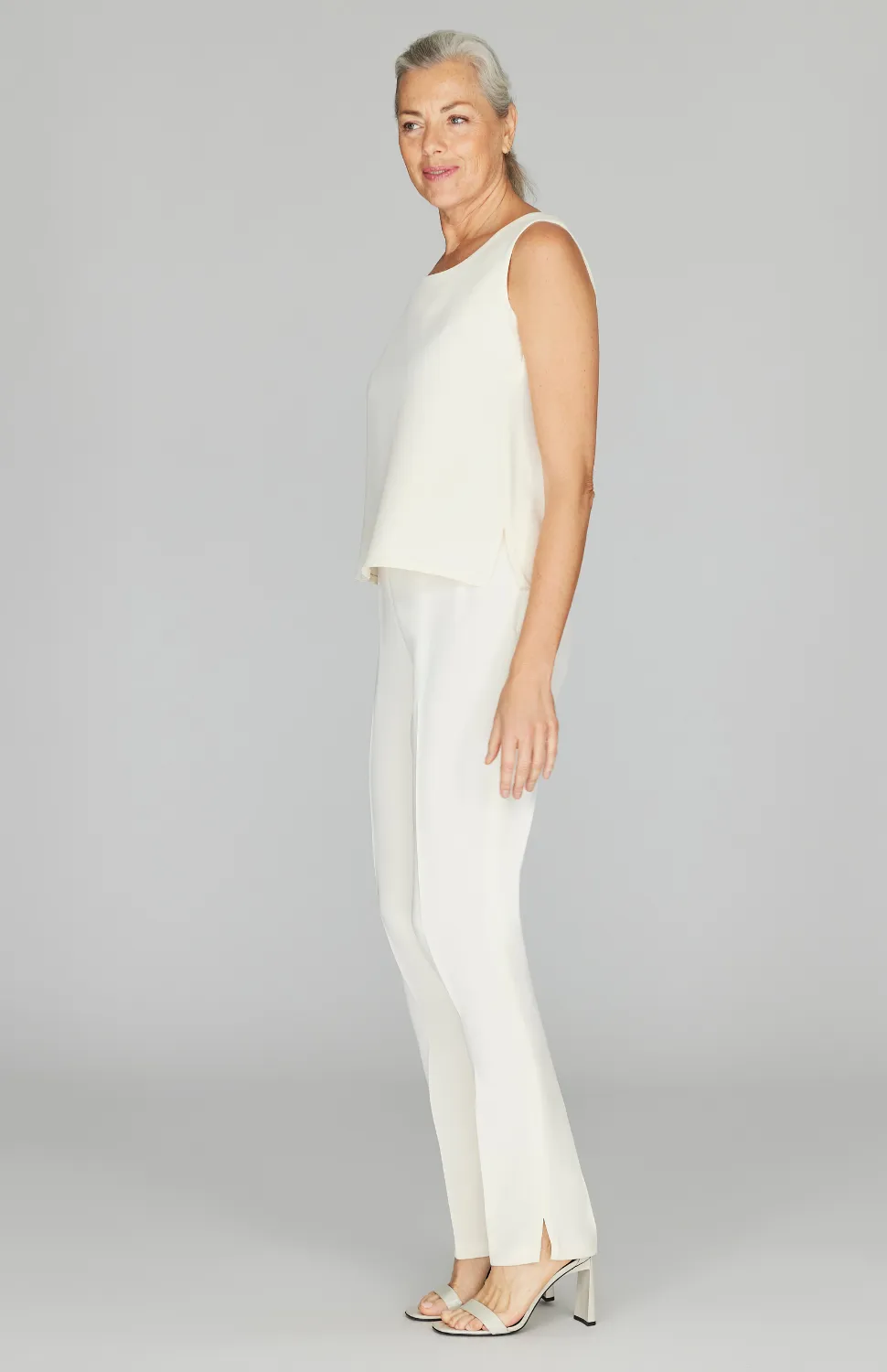 Silk Essential Scoop Neck Camisole